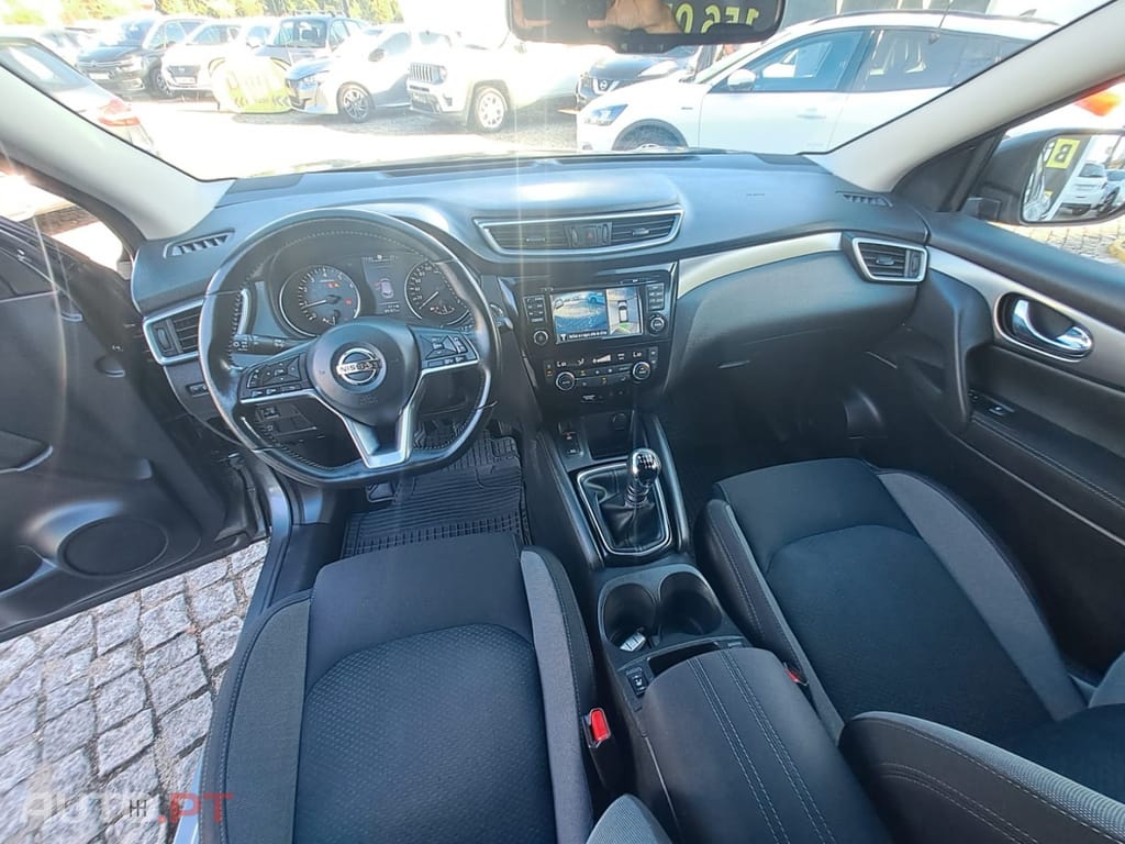 Nissan Qashqai 1.2 DIG-T Acenta Connect