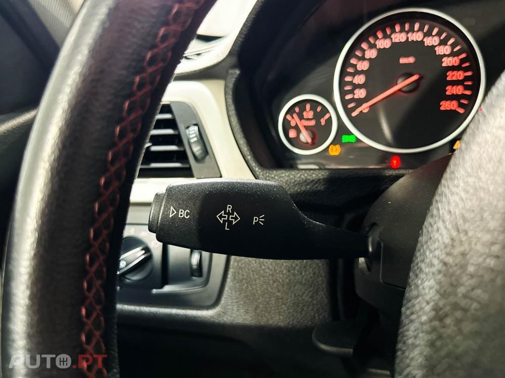 BMW 318 d Line Sport Shadow Auto