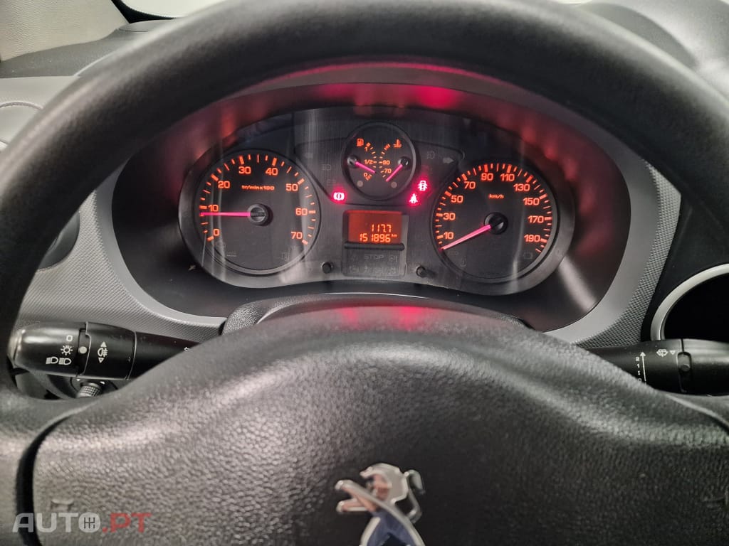 Peugeot Partner 1.6 BlueHDi L1 100CV SE Office