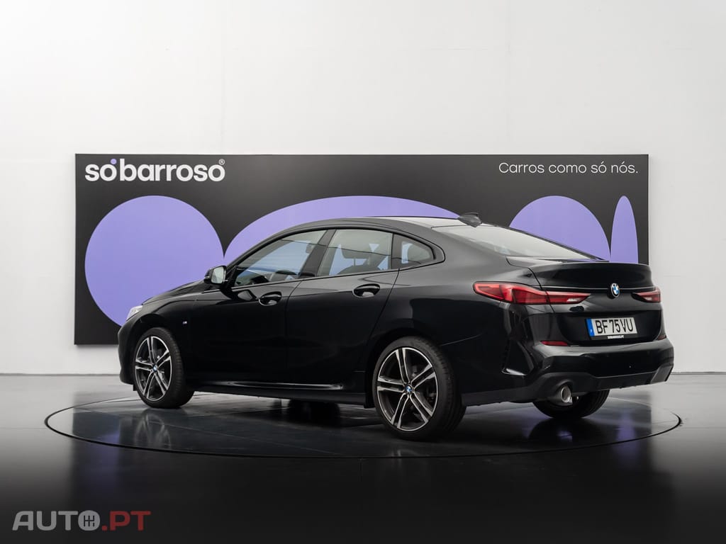 BMW 216 d Pack Desportivo M