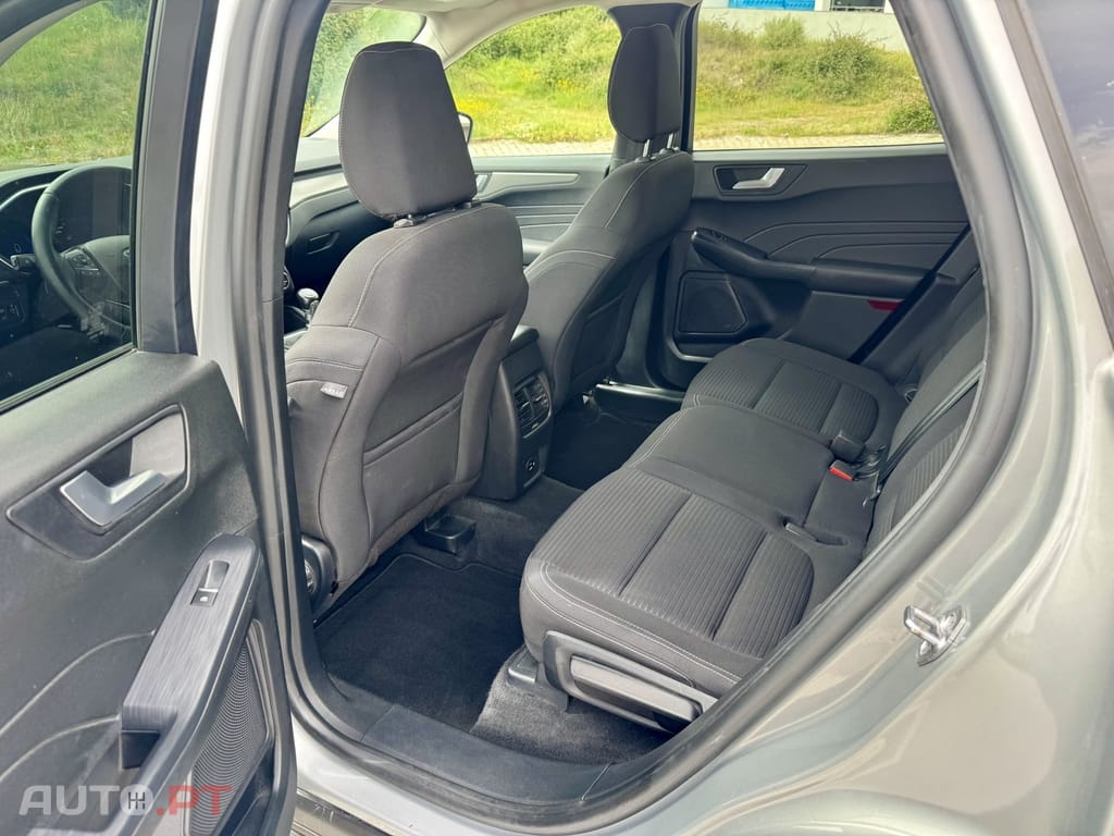 Ford Kuga 1.5 TDCi EcoBlue Titanium