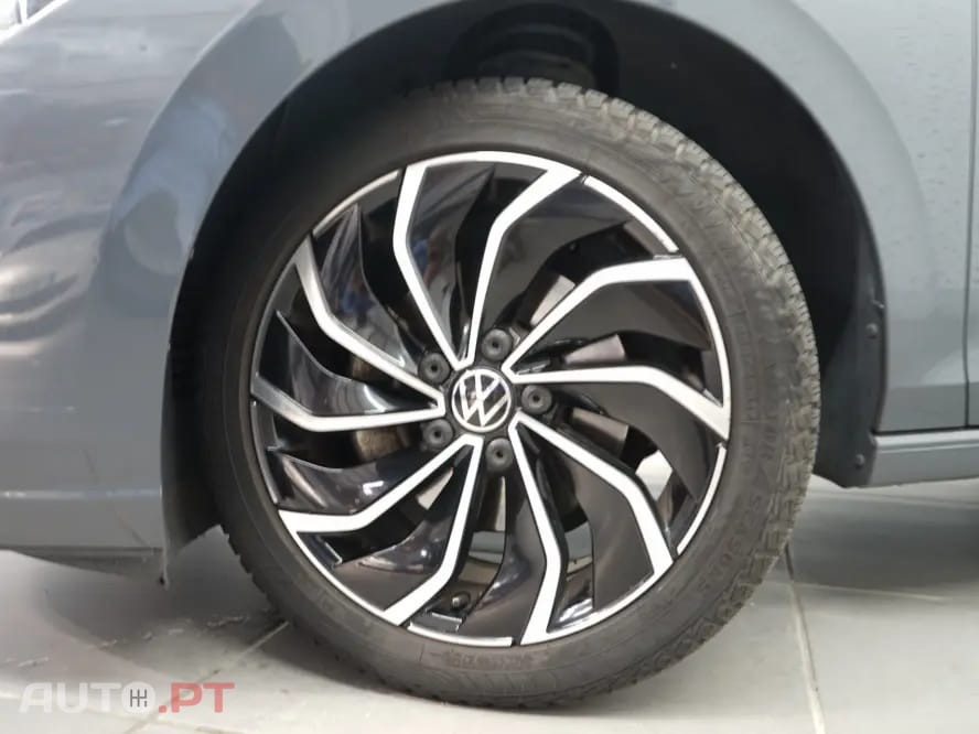 Volkswagen Golf 1st edition