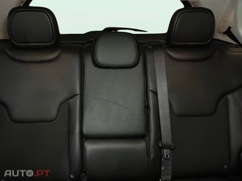 Jeep Compass 1.3 TG Trailhawk