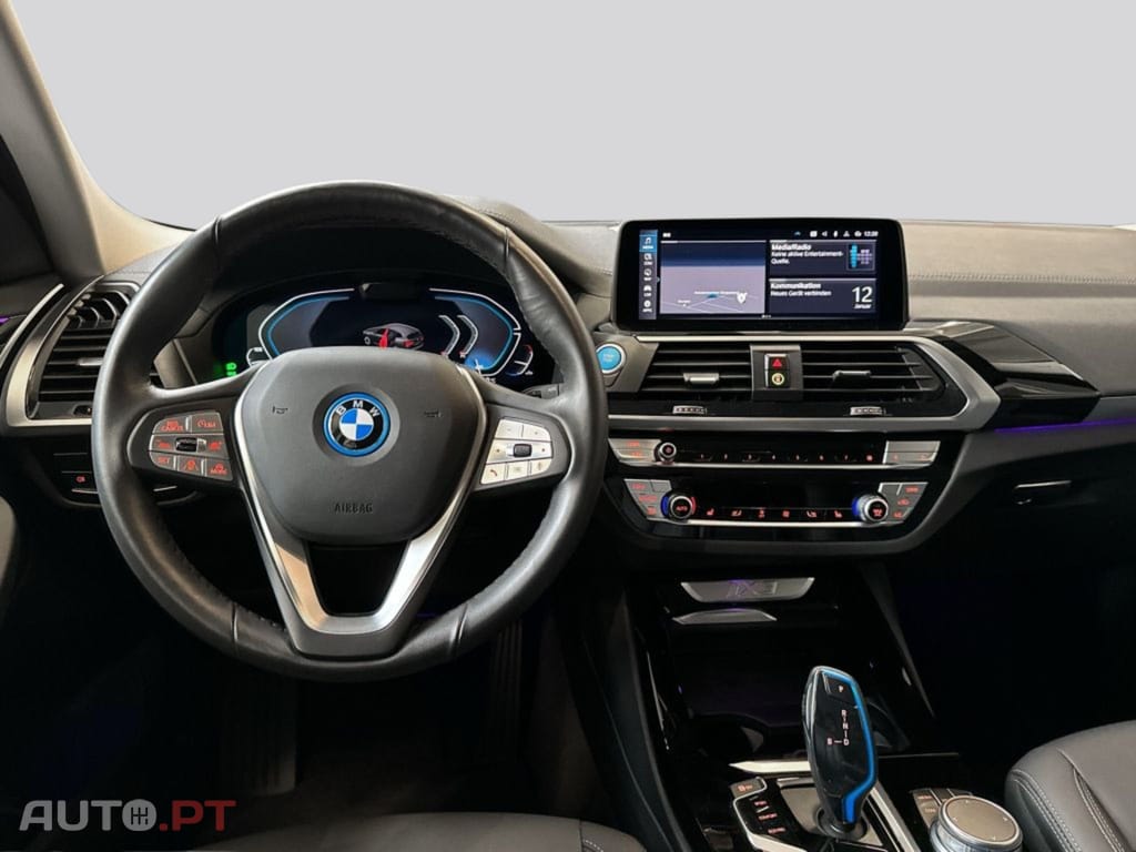 BMW iX3 I.V.A DEDUTIVEL Inspiring 
