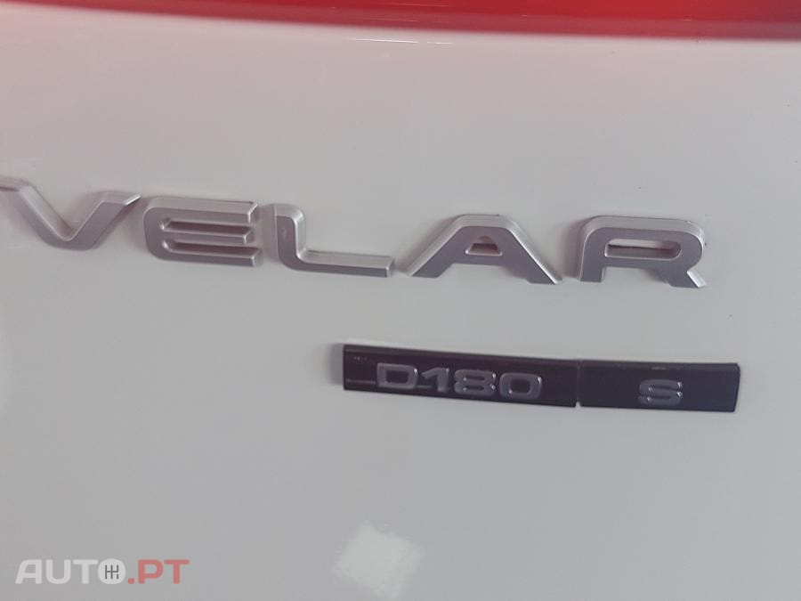 Land Rover Velar 2.0 D R-Dynamic S