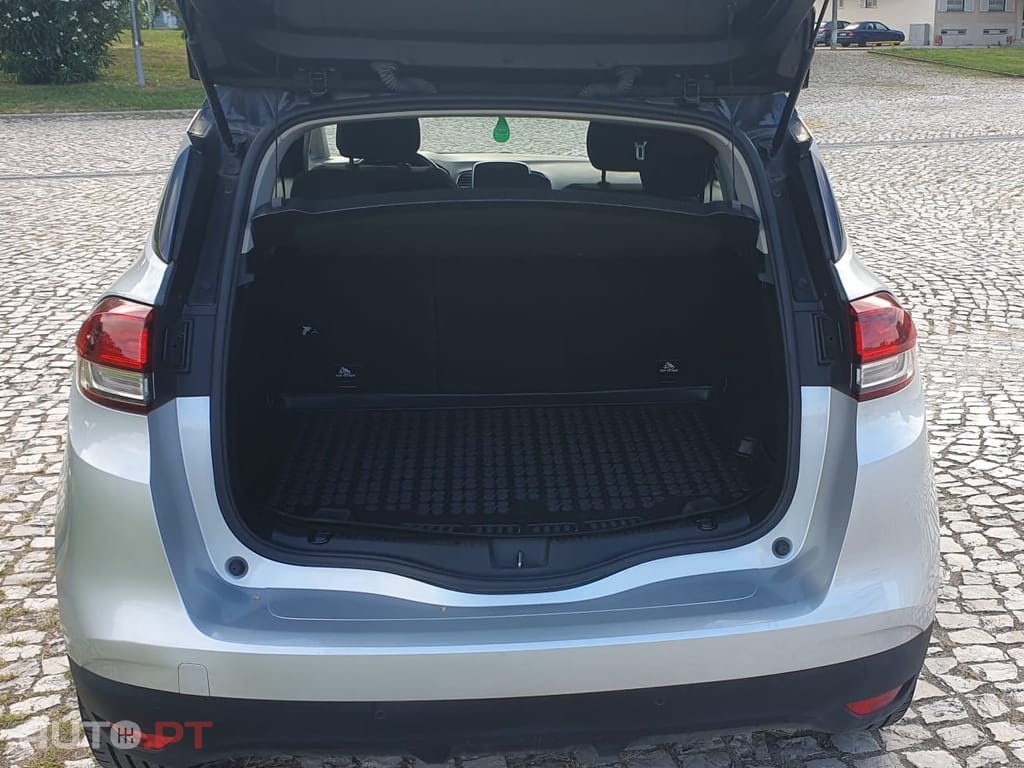 Renault Scénic 1.7 Blue dCi Limited