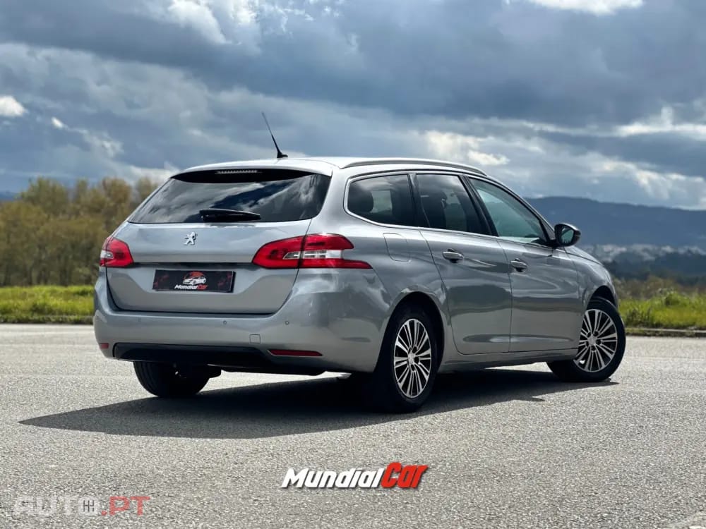 Peugeot 308 SW 1.2 PureTech Allure EAT8