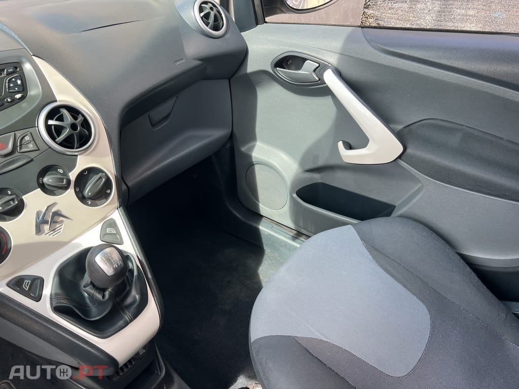 Ford KA 1.2 Titanium