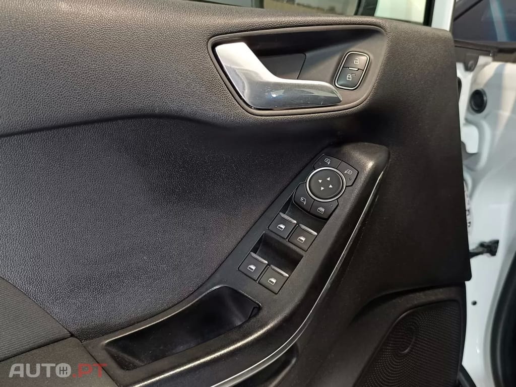 Ford Fiesta 1.1 Ti-VCT Business