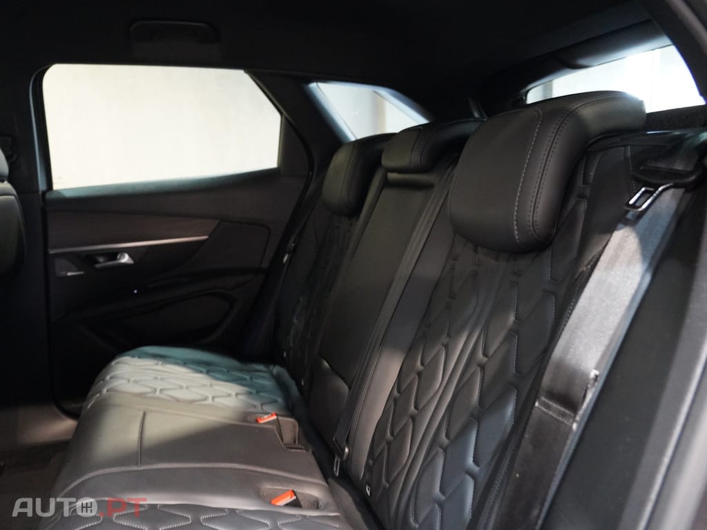 Peugeot 3008 1.6 Hybrid GT Line e-EAT8