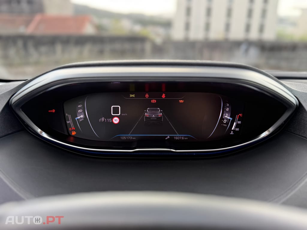 Peugeot 3008 1.5 BlueHDi Style