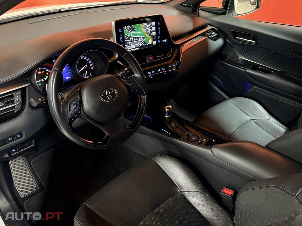 Toyota C-HR 1.8 HSD Exclusive+P.Luxury