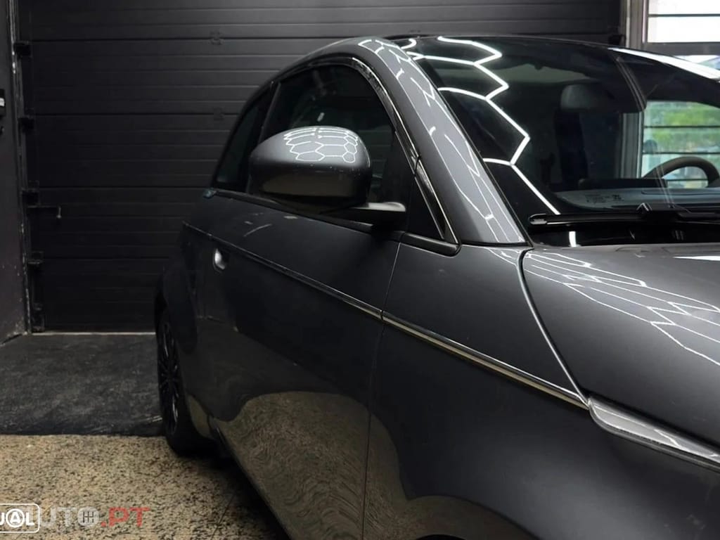 Fiat 500e La Prima