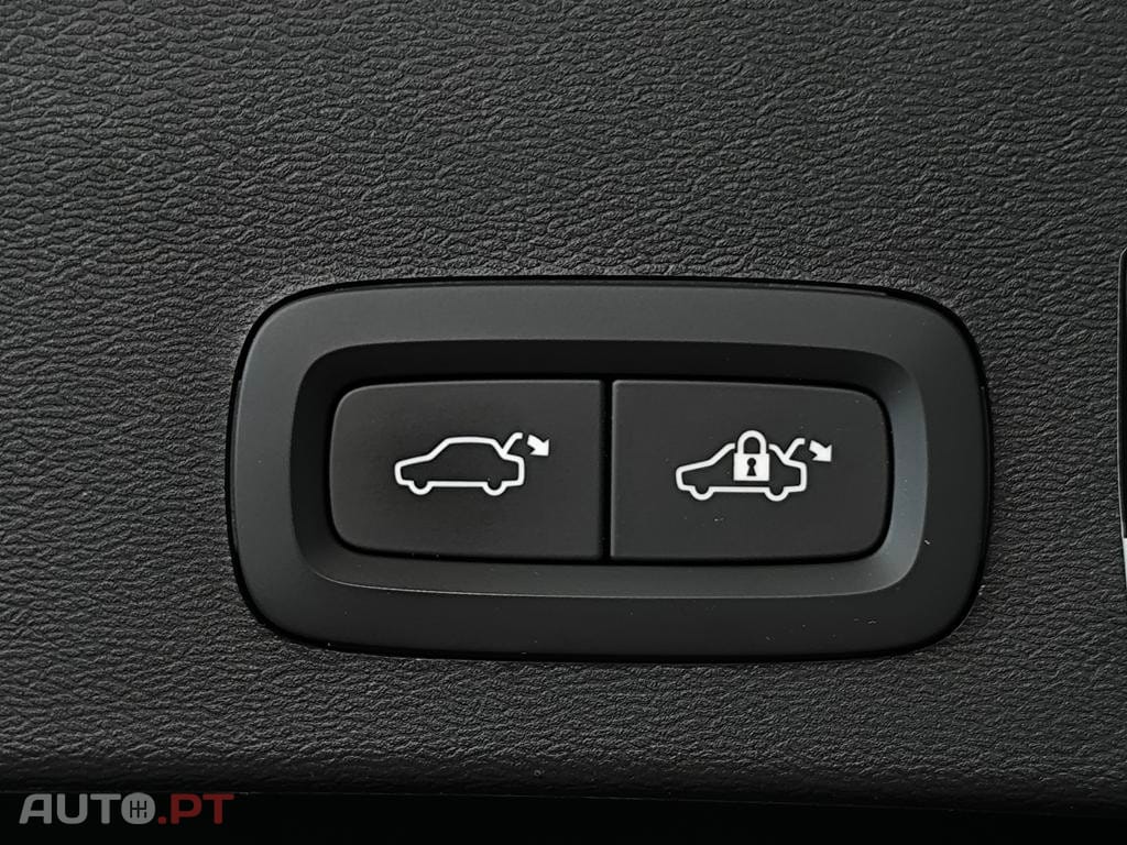 Volvo XC40 1.5 T5 PHEV Inscription Expression