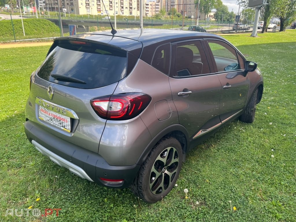 Renault Captur EXCLUSIVE FULL EXTRAS