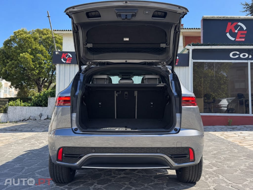 Jaguar E-Pace 1.5 P300e R-Dynamic HSE AWD Aut.