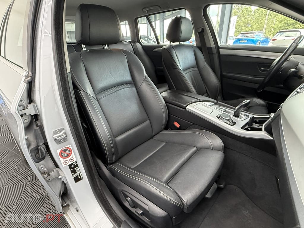 BMW 525 d Line Luxury Auto
