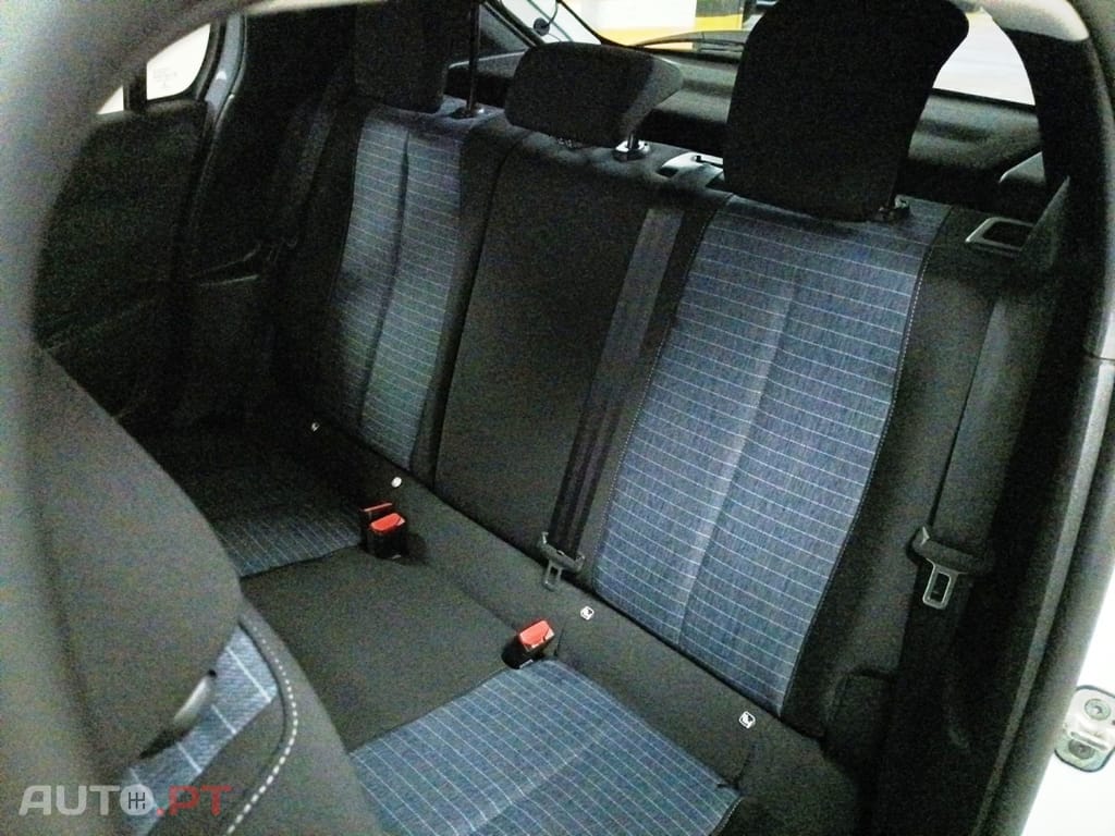 Peugeot 208 1.2 PureTech Active