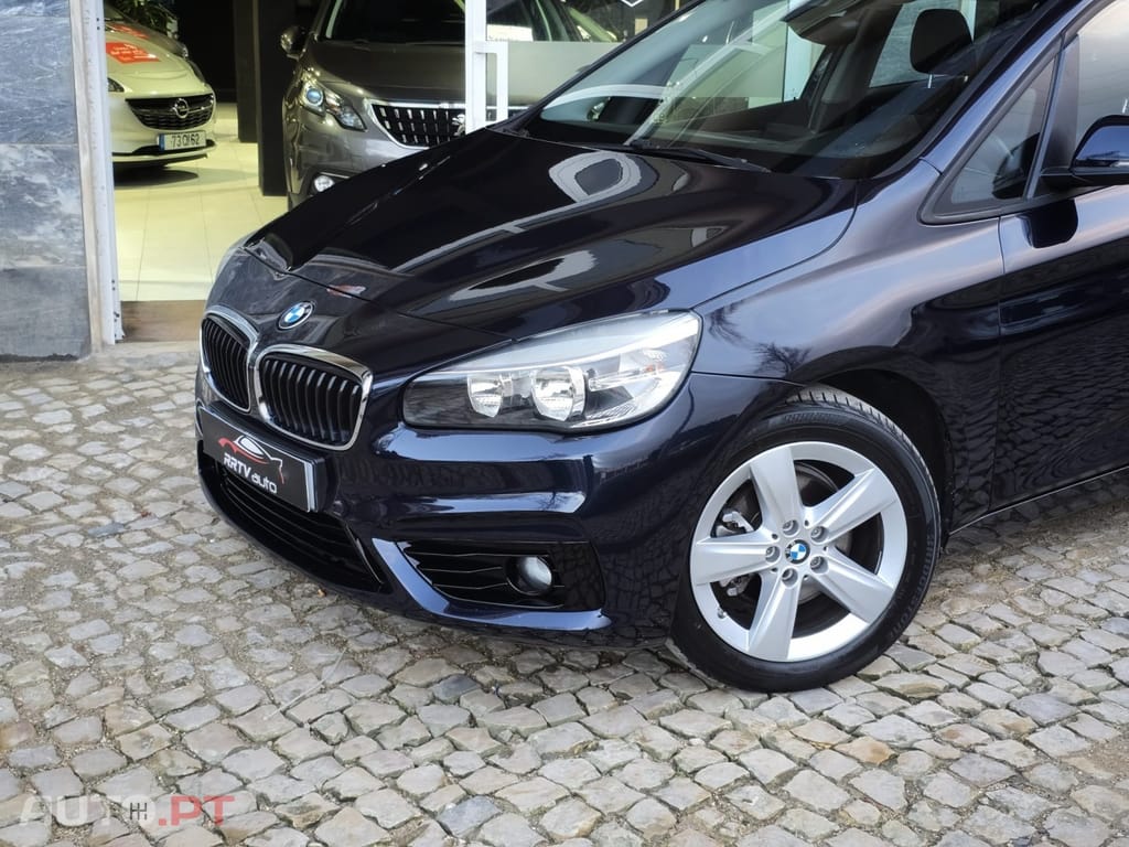BMW 216 d Line Sport