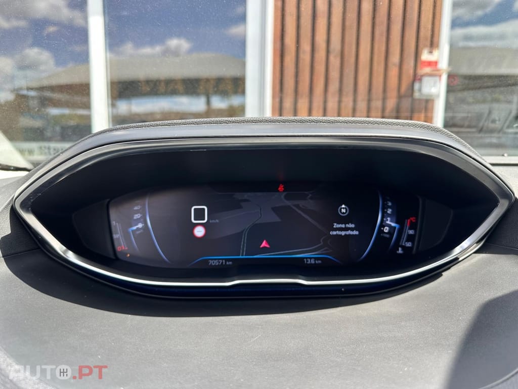 Peugeot 3008 1.5 BlueHDi Allure