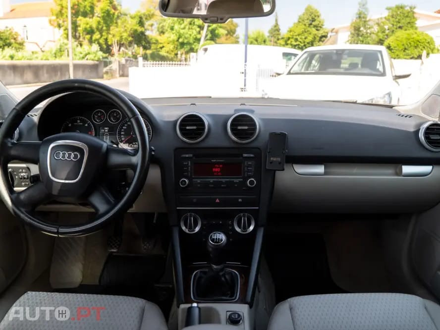 Audi A3 Sportback 2.0 TDi Attraction