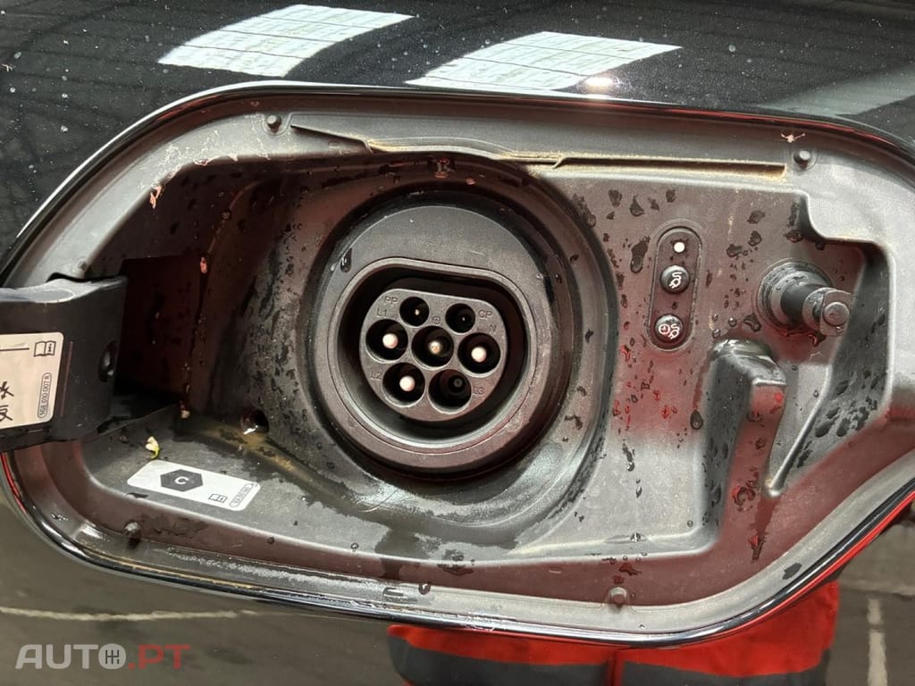 Volkswagen Touareg 3.0 eHybrid Tiptronic V6 4Motion R