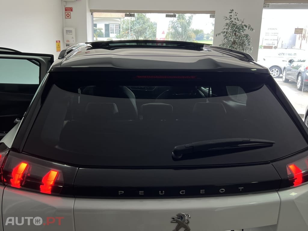Peugeot 2008 1.2 PureTech GT Line EAT8