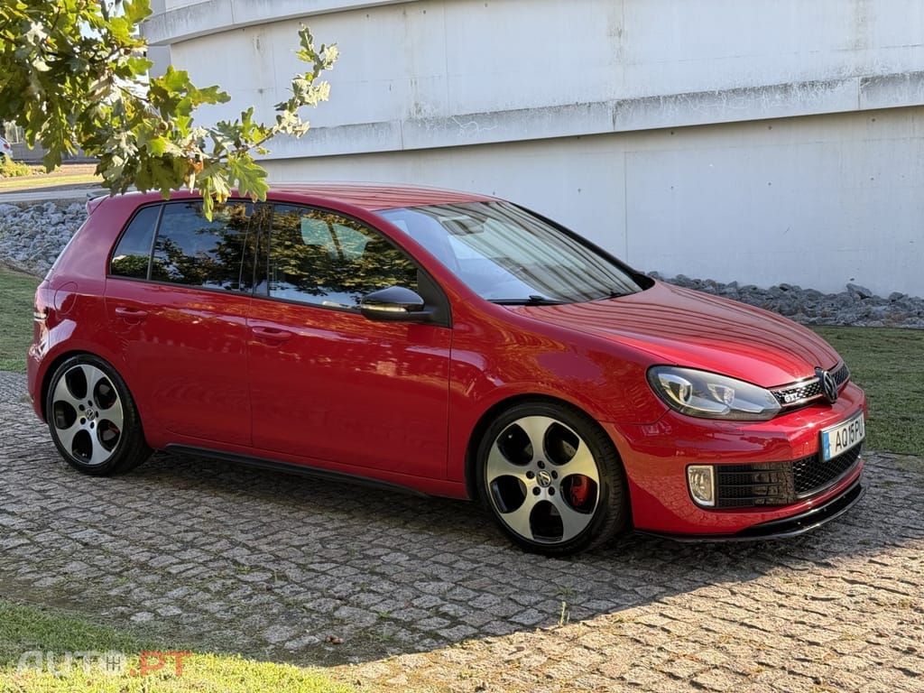 Volkswagen Golf 2.0 GTi