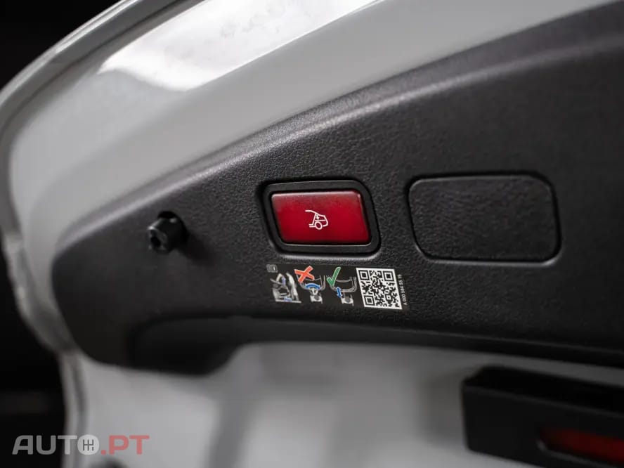 Mercedes-Benz CLE 200 9G-TRONIC Edition AMG Line