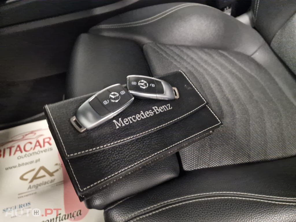 Mercedes-Benz A 250 E STYLE PLUS Hibrido Plug-In
