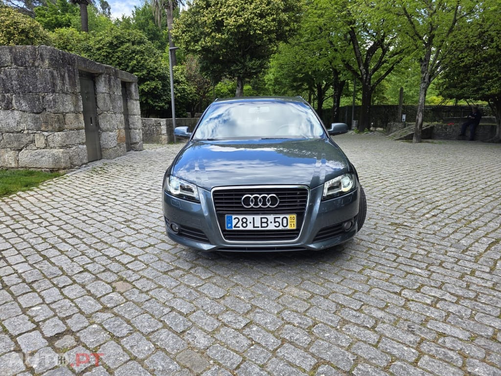 Audi A3 Sportback 2.0 TDI (clean diesel) Ambition