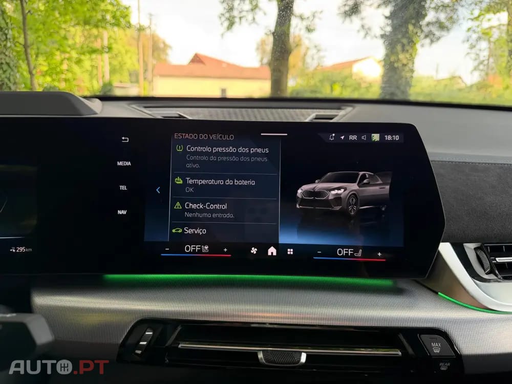 BMW iX2 xDrive30 Pack Desportivo M Pro