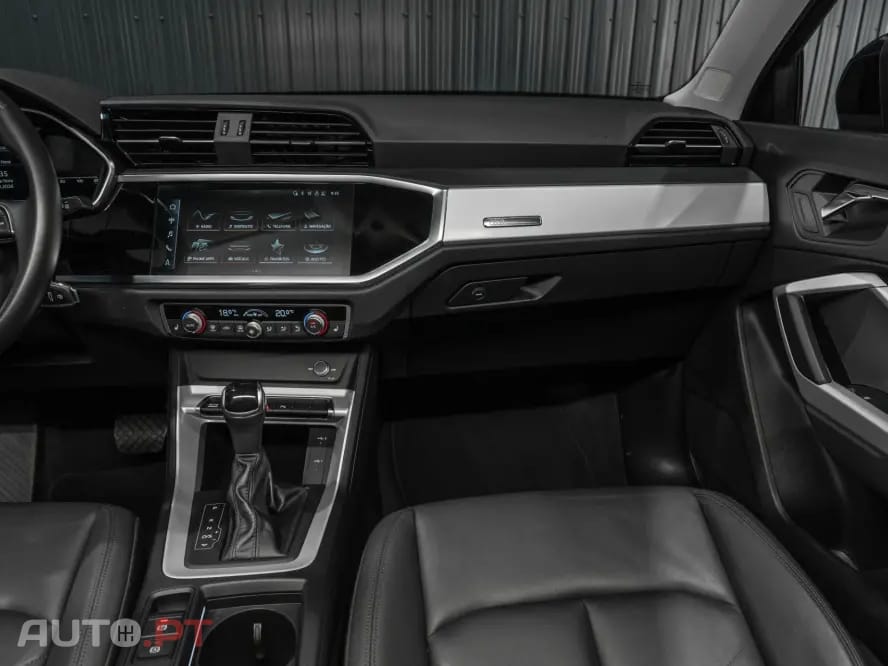 Audi Q3 35 TFSI S line S tronic