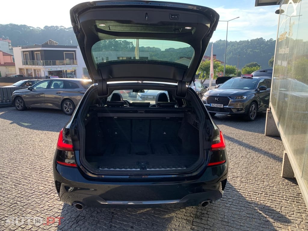BMW 318 d Touring Pack M Auto