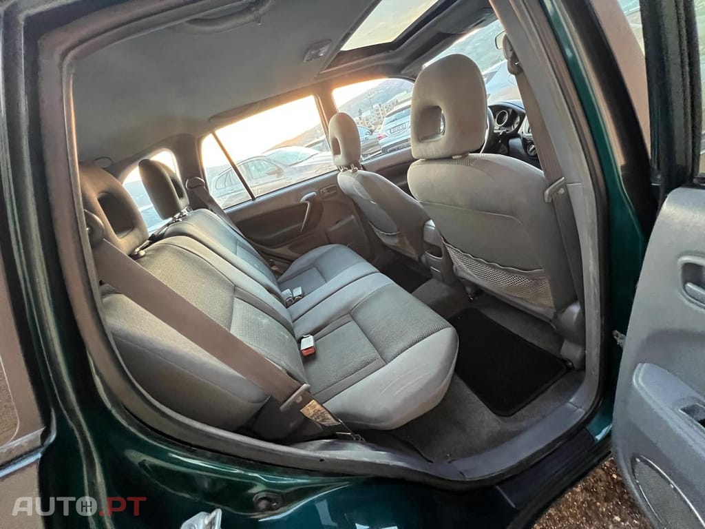 Toyota RAV4 2.0 Pack 2