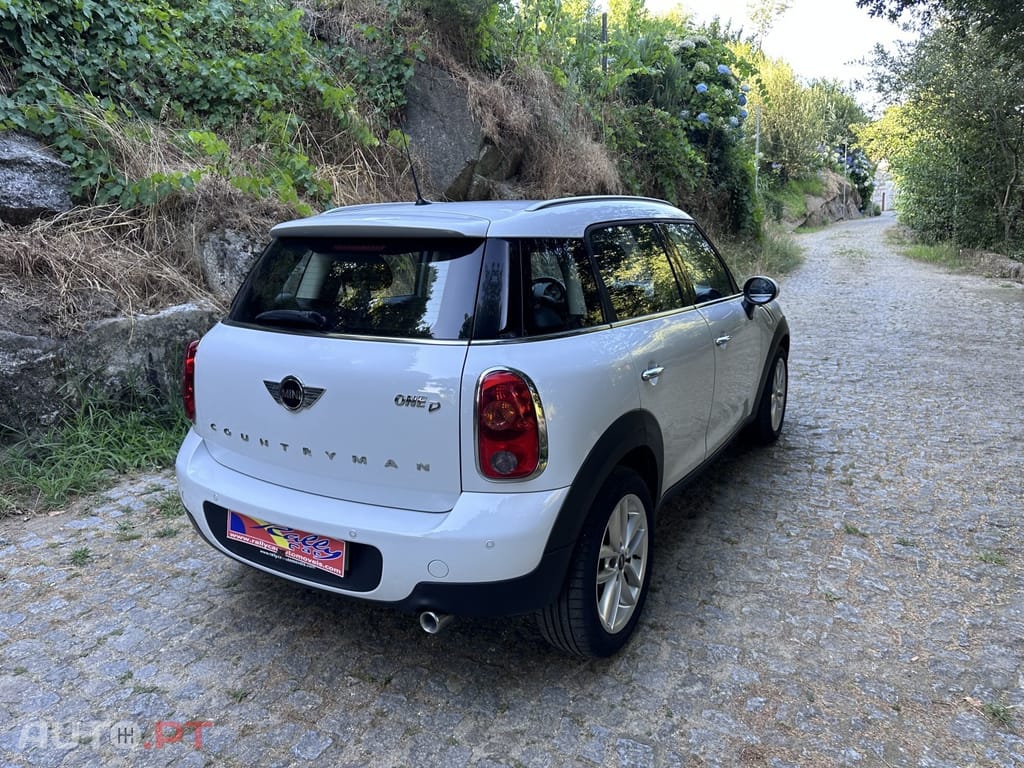 MINI Countryman One D