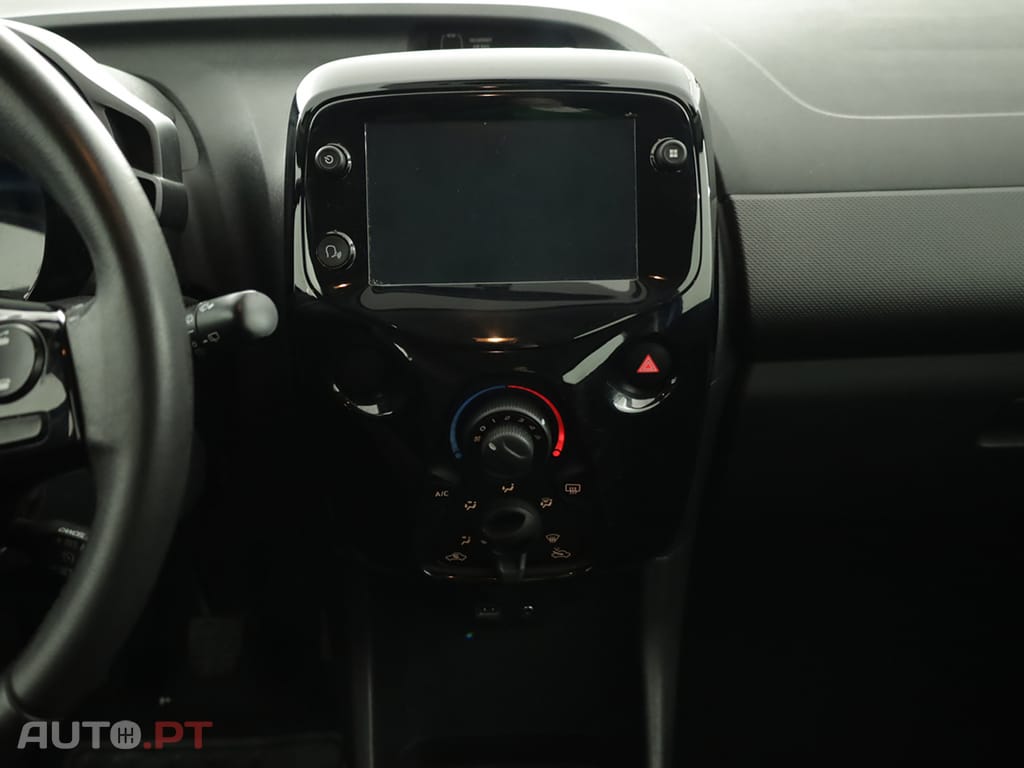 Citroen C1 C1 1.0 VTi Shine