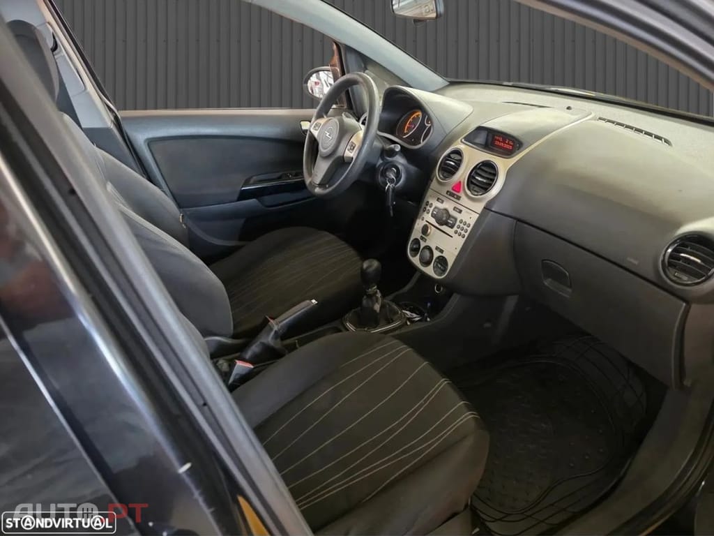 Opel Corsa 1.2 Enjoy