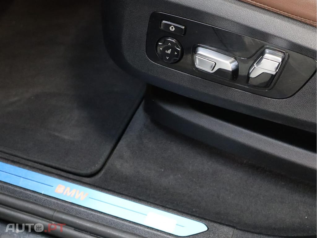 BMW X5 xDrive45e Auto Luxury 