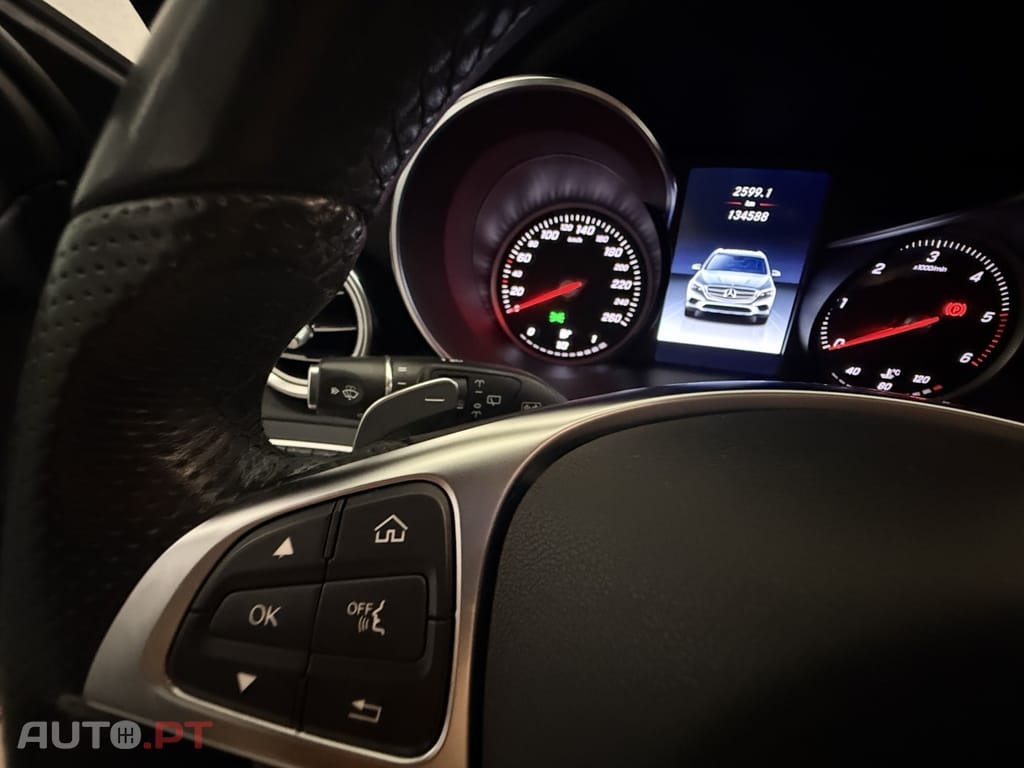 Mercedes-Benz GLC 250 d 4Matic 9G-TRONIC AMG Line