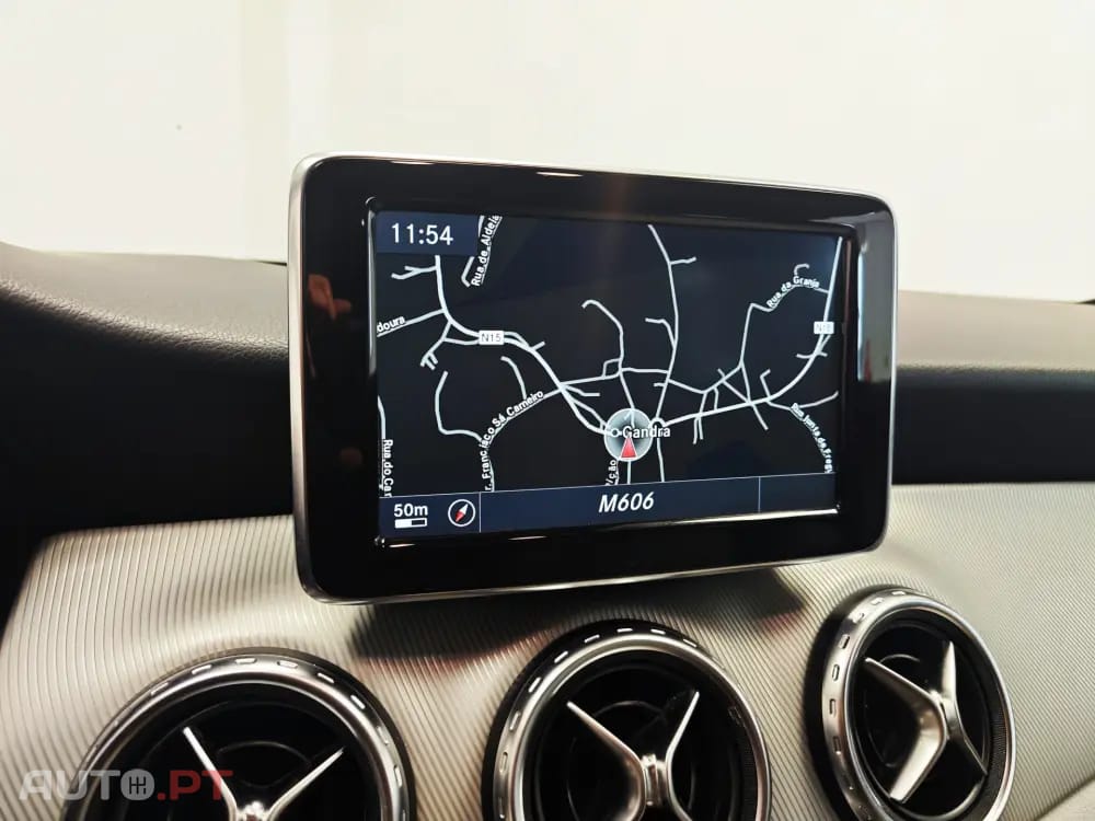 Mercedes-Benz GLA 200 d 4Matic 7G-DCT Urban
