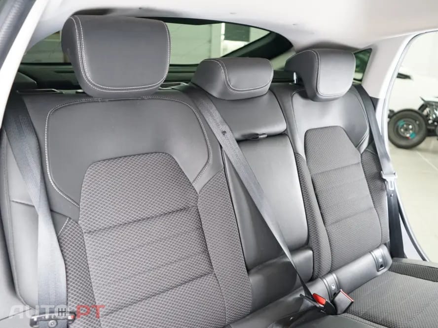 Renault Arkana 1.6 E-Tech Full Hybrid Evolution
