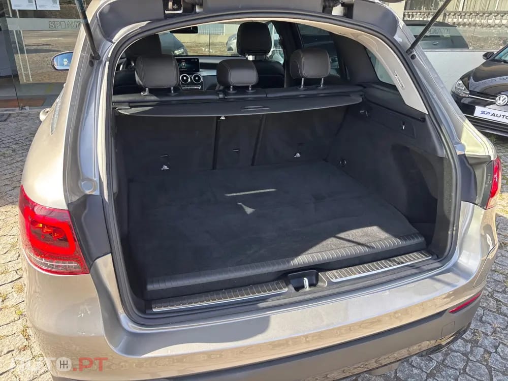 Mercedes-Benz GLC 300 e 4Matic