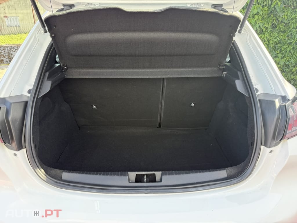 Peugeot 208 1.2 PureTech Active Pack