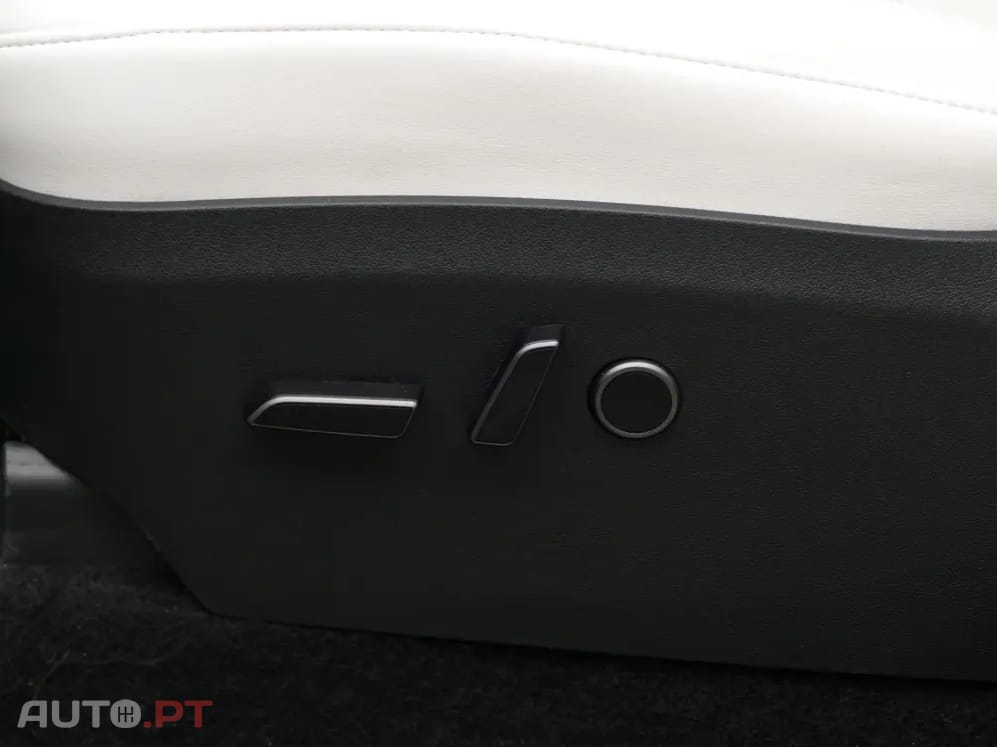 Tesla Model Y Tração Traseira