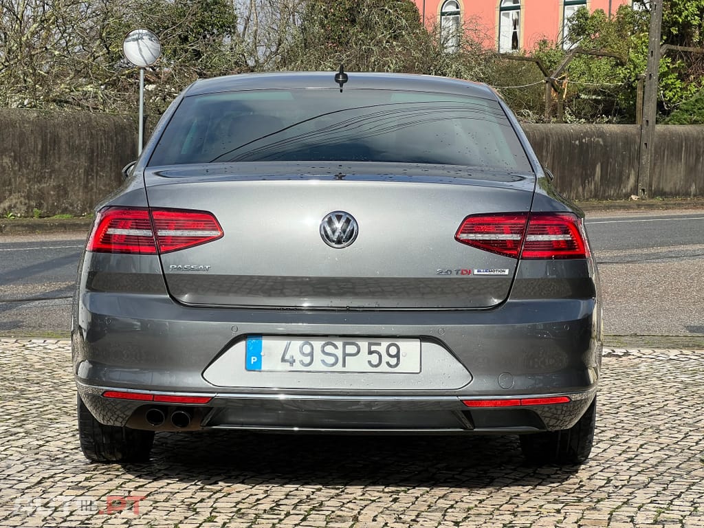 Volkswagen Passat 2.0 TDI Highline DSG