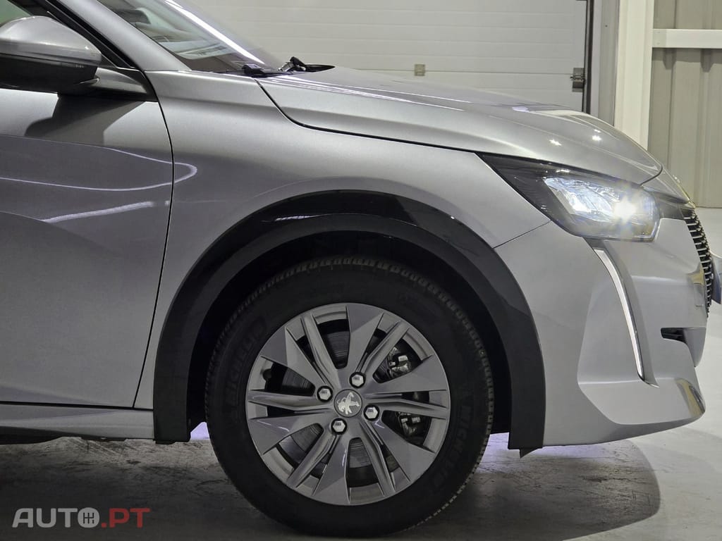 Peugeot E-208 50 kWh Allure