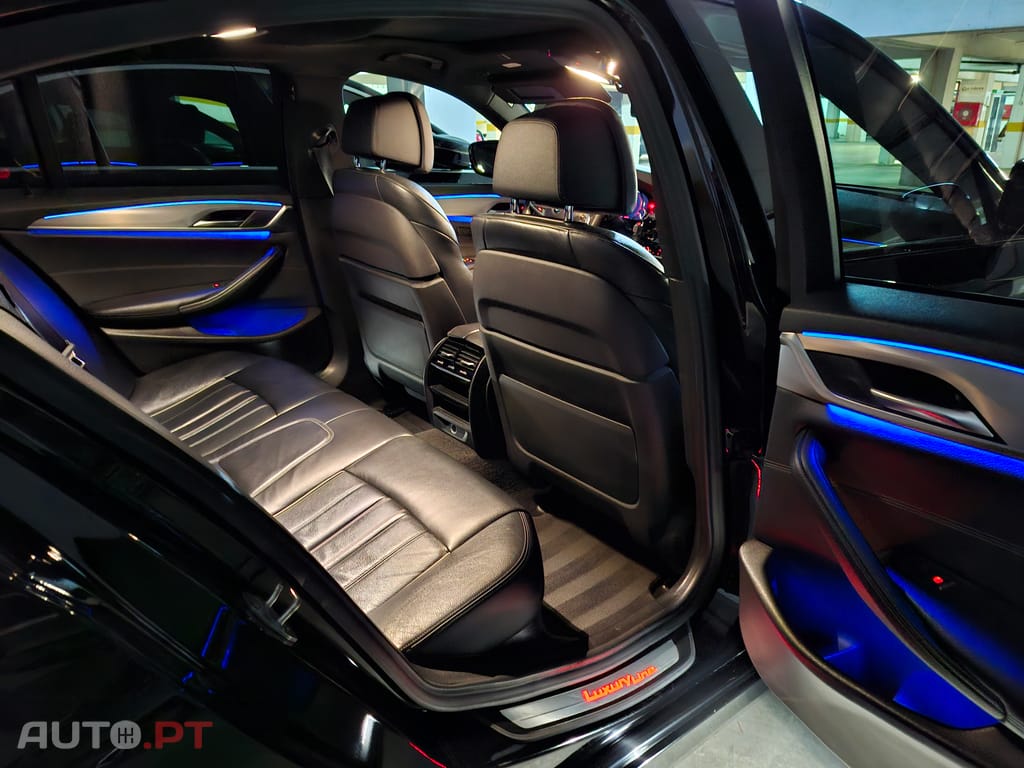 BMW 520 Luxury Line Auto