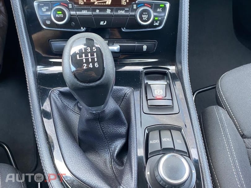 BMW 216 d 7L Line Sport