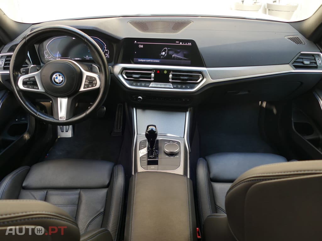 BMW 320 e Touring Pack M Auto